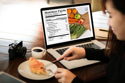 8 Snack Labels That Mislead About Health Benefits