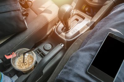 8 Common Items You Shouldn’t Store in Your Car