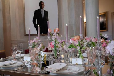 Former White House photographer criticizes Trump’s decision to move Obama’s portrait
