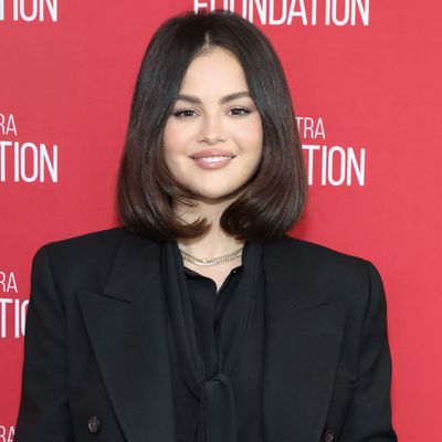 Selena Gomez Is the New Queen of the Slick Back Bun