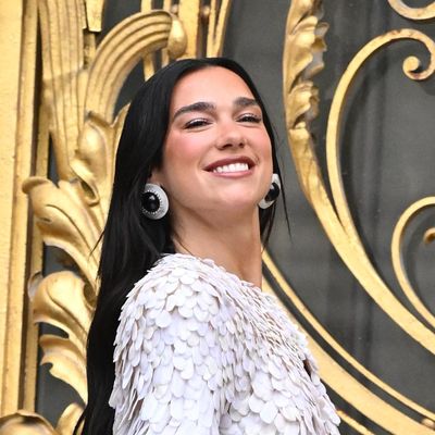 Dua Lipa Is Making Nude Nails Look Like the Epitome of Luxury