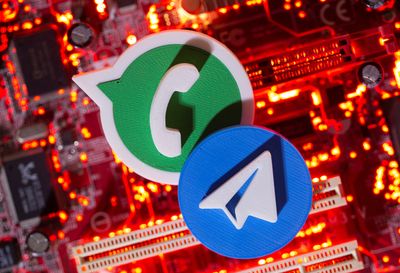 Russia restricts calls on WhatsApp, Telegram as internet control tightens