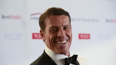Tony Robbins’ 3 Best Investment Tips for Becoming a Millionaire