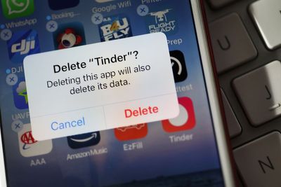 It's time to delete Tinder and Hinge: Here's the real reason why dating apps are dead
