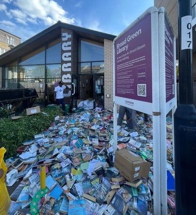 Outrage as hundreds of books dumped on south London streets after controversial library closure