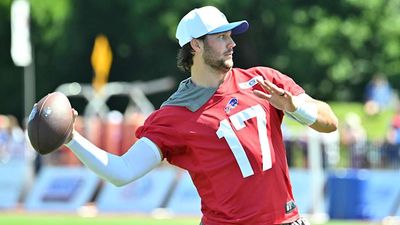 2025 Fantasy Football Quarterback Tiers: Josh Allen Leads The Elite Level