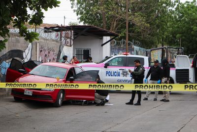 Why has the US issued a ‘terrorism’ travel alert for Mexico?