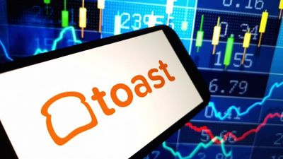 Toast, Amazon, Thermo Fisher Scientific And An Industrial Stock On CNBC's 'Final Trades'