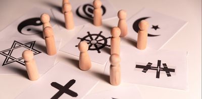 The paradox of pluralism: How college shapes students’ views of other religions