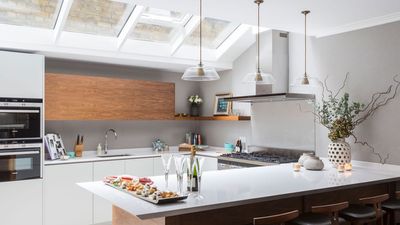 ‘You’re risking more than just a streaky countertoр’ – 7 signs it’s time to replace your kitchen sponge