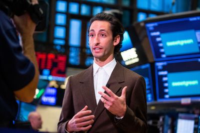 In this economy, even the affluent are a 'more cautious consumer,' Sweetgreen CEO warns. Chipotle and Cava are hurting too
