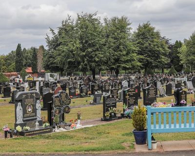 Wolverhampton council rethinks plan to introduce premium on wider graves