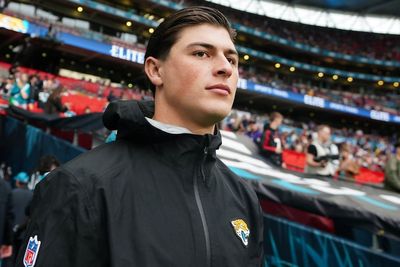 Louis Rees-Zammit joins Bristol as he returns to rugby