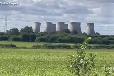 Watch: Record-breaking eight cooling towers demolished in Nottinghamshire