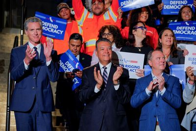 California governor boosts redistricting effort in growing feud with Trump