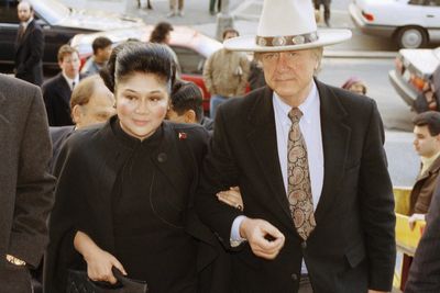 Fringe-wearing Wyoming trial lawyer Gerry Spence dies at 96