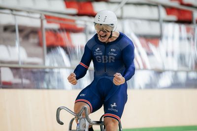 Matthew Richardson breaks flying 200m world record to become 'fastest cyclist of all time'