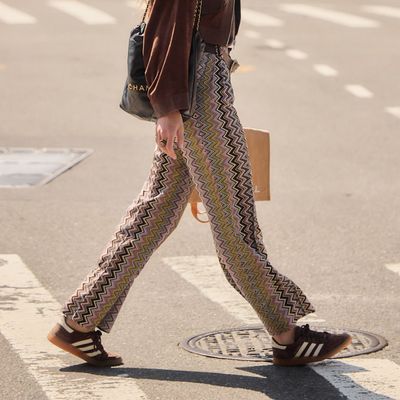 Every It Girl Is Wearing These Rich-Looking Brown Sneakers This Fall