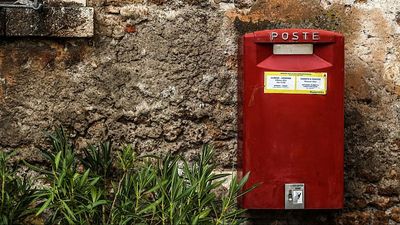 Keep me posted: Why some fight to use paper in a paperless world