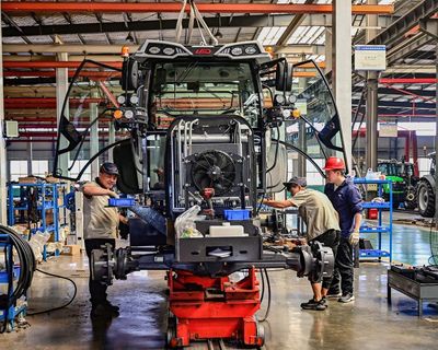 Chinese economy slows as Trump tariffs bite; FTSE 100 on track to hit new record - as it happened