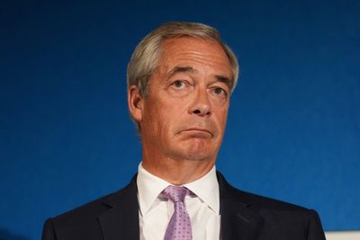 House of Lords does not need ‘Putin apologists like Farage’, cabinet minister says