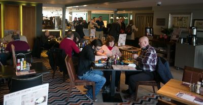 Which Wetherspoon pubs in London offer the cheapest pints?