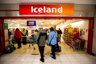 Iceland to offer customers £1 reward for reporting shoplifters
