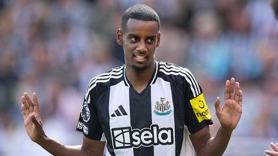 ‘Not in my Dictionary’—Eddie Howe Reflects on Newcastle’s Chances of Keeping Alexander Isak