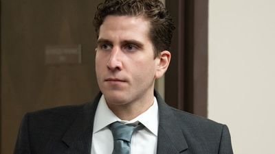 Bryan Kohberger’s attempt to be a clever serial killer and erase evidence is what demolished his alibi