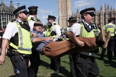 Britain’s rights watchdog warns against heavy-handed policing amid Gaza demos