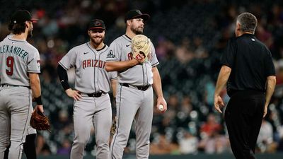 Diamondbacks Reliever Jalen Beeks Swallowed a Fly While Delivering a Pitch