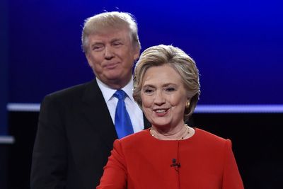 Hillary Clinton urges Trump not to cede Ukrainian land to Putin