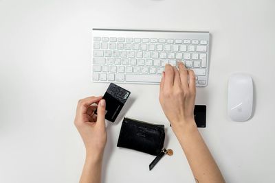 Can a Nursing Home Take Over Your Online Bank Accounts?