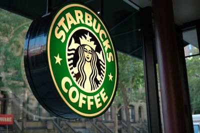 '4 Minutes Or Less': Starbucks CEO Sets New Time Goal For Baristas To Take Order And Give Drink To Customers