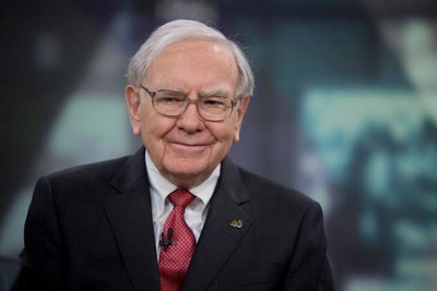 'Why Buffett Is Betting Billions on a Troubled Healthcare Giant and What It Says About the Future of US Health Stocks'