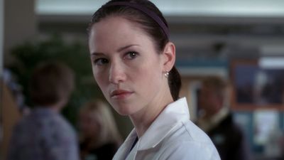 I'm Rewatching Classic Grey's Anatomy, And We All Owe Lexie Grey An Apology