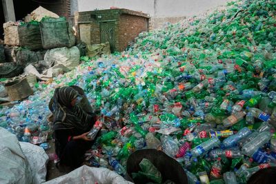 Failure of talks for plastic treaty turn focus back to reduce, reuse, recycle. How's that going?