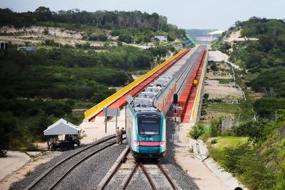 Mexico and Guatemala presidents meet face-to-face for the first time to talk key regional projects