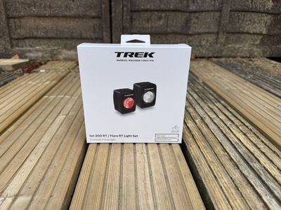 Trek Ion 200 RT / Flare RT light set review: Brilliant for daytime running, provided you can mount them neatly