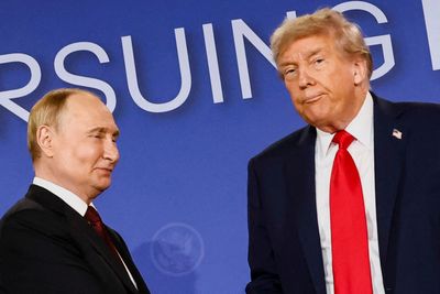 Trump, Putin end short summit without ceasefire deal in Ukraine