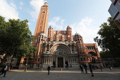 Dealers 'selling hard drugs during Mass' in pews and grounds of Westminster Cathedral