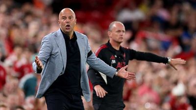 Arne Slot Reveals Liverpool Injury Scare to Problem Position