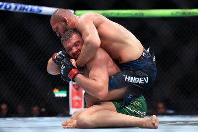 UFC 319 live: Chimaev vs Du Plessis updates and results as dominant Russian seizes middleweight title