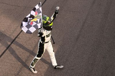 William Byron clinches regular season championship: "It feels damn good"