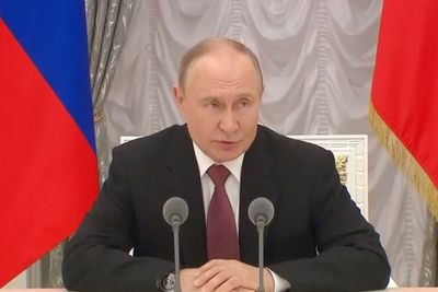 Trump set to back Putin’s Donetsk demand in Ukraine war deal