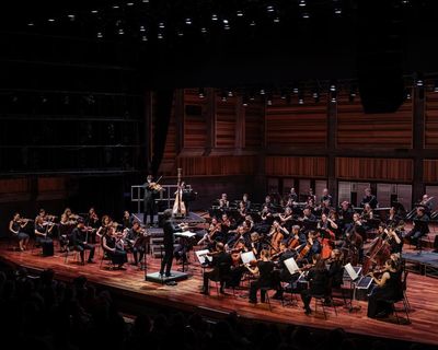 Aurora Orchestra/Collon review – high impact and high intensity as Shostakovich’s fifth is brought to life