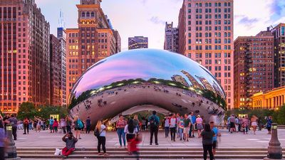 People are still saying there's a man trapped inside the Chicago bean