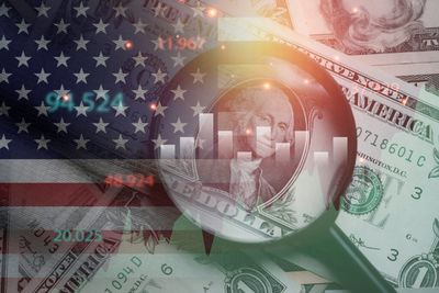 Xi Jinping Is 'Difficult To Deal' With, Says Treasury Secretary; S&P 500 Earnings Beat, Chinese Stocks Jolt From Trump Moves — Weekly Economics Recap