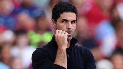 Mikel Arteta Makes Three Major Squad Decisions for Arsenal Opener vs. Man Utd