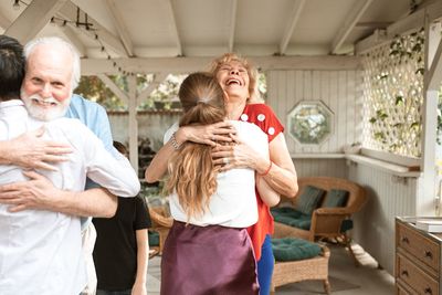 9 Times It Makes Financial Sense to Move in With Your Kids—And 3 Times It Doesn’t